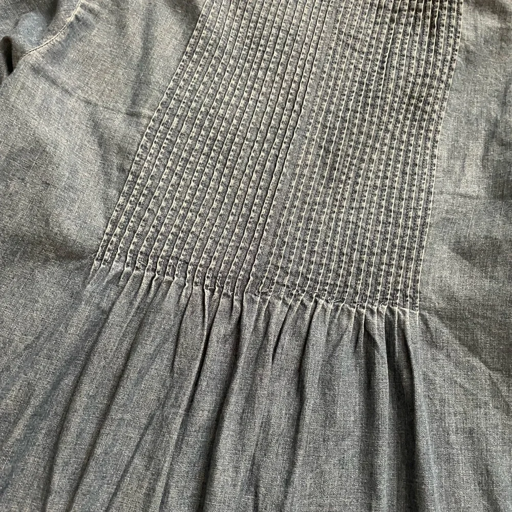 J. Jill Women’s Blue Denim Tunic‎ Top